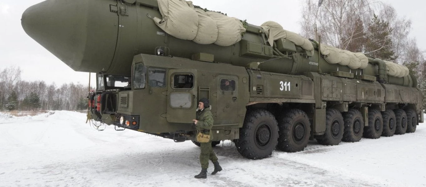 Ο ρωσικός Στρατός δοκιμάζει την ευκινησία των βαλλιστικών πύραυλων Yars (βίντεο)